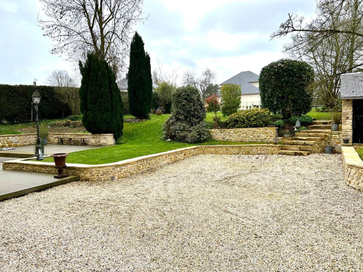 Le Clos Des Ecureuils Audrieu Eksteriør billede